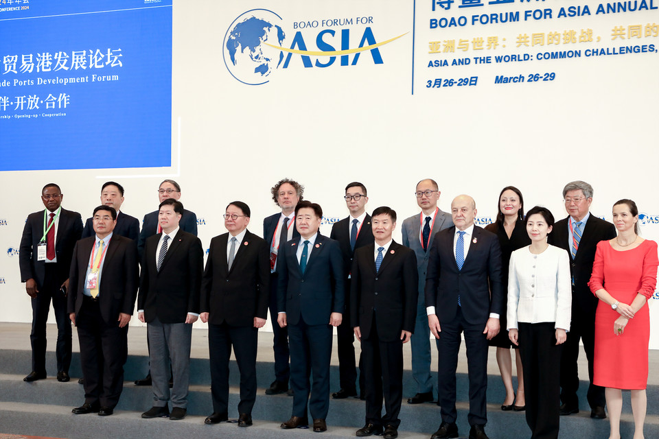 오영훈 제주도지사는 2024 보아오아시아포럼(BFA·Boao Forum for Asia) 연차총회에서 글로벌 복합위기 극복을 위한 지방정부 간 연대의 필요성을 강조하고, 제주가 한·중·일 지방정부 간 협력의 구심점 역할을 해내겠다고 피력했다. ⓒ지금제주